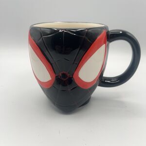 Marvel Spider-Man Miles Morales 3D sculpted 23 oz mug black with red web imprint